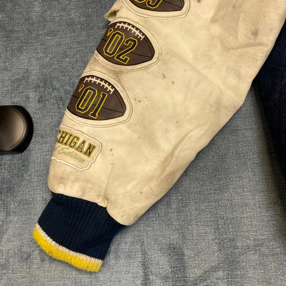 VTG Michigan Wolverines Varsity Jacket Youth M 12-14 Blue Beige G-III Carl Banks
